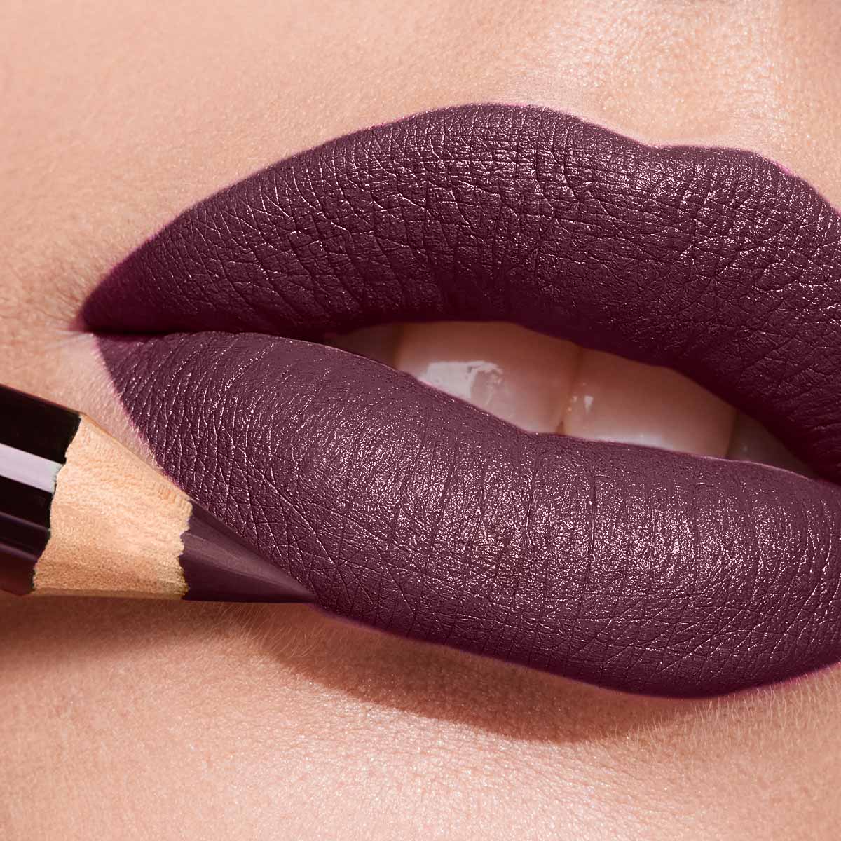Delineador Lápiz para Labios Esika