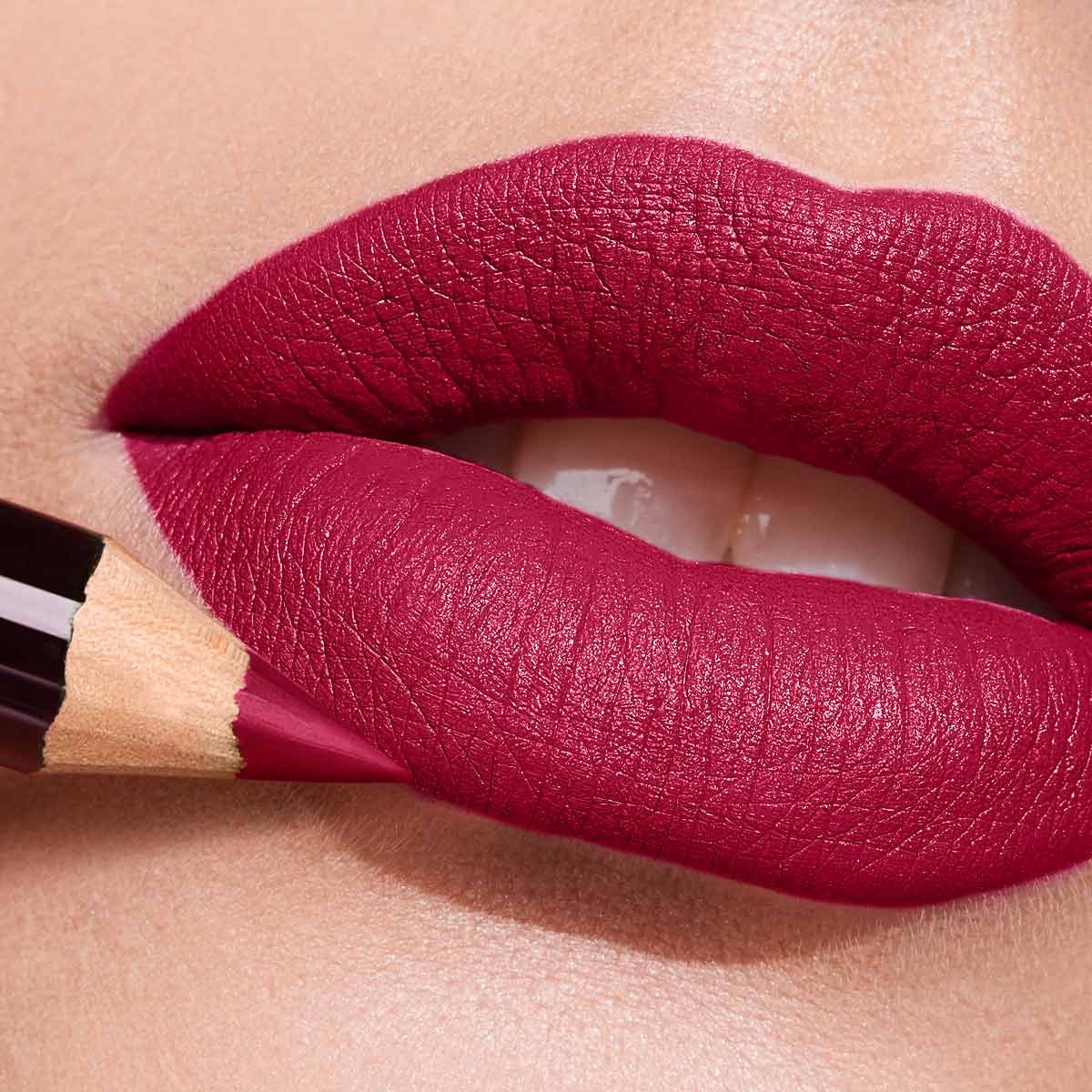Delineador Lápiz para Labios Esika