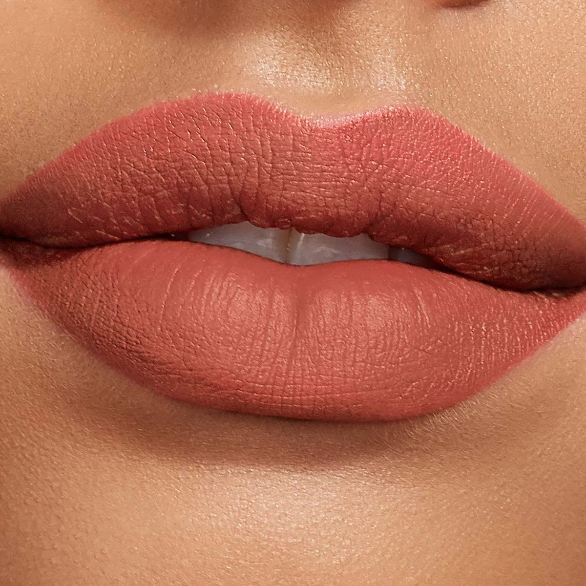Delineador Lápiz para Labios Esika