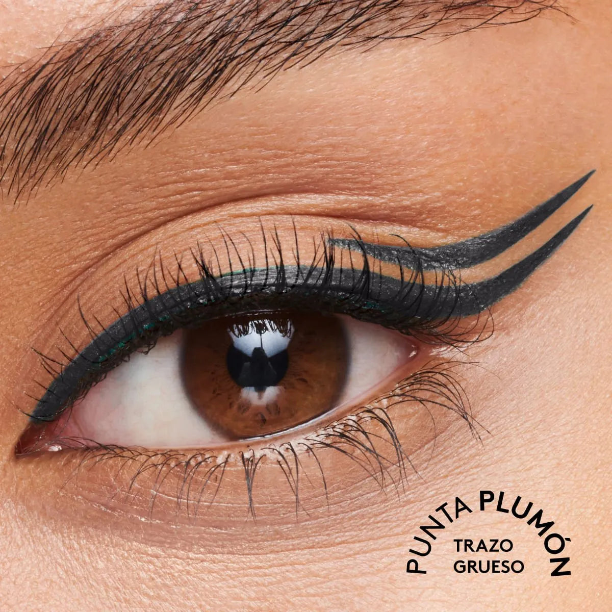 Delineador Líquido Punta Plumón Eye PRO